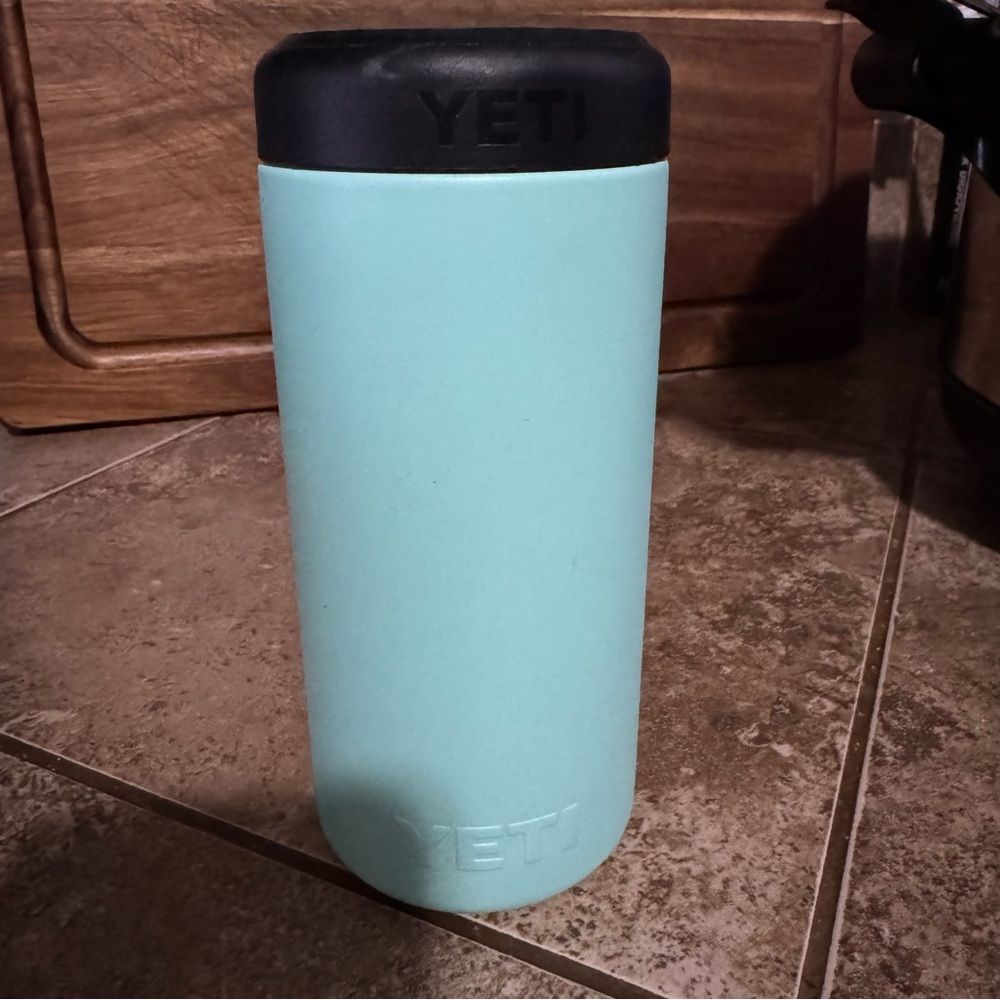 Yeti Rambler Colster Slim Can Insulator